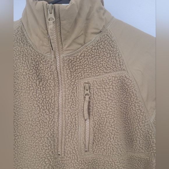 Oak And Fort Tan Sherpa Pullover- Oversized Small - Picture 2 of 4